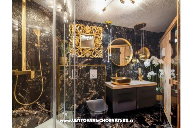 Apartmány Romilda, by the beach – foto 2