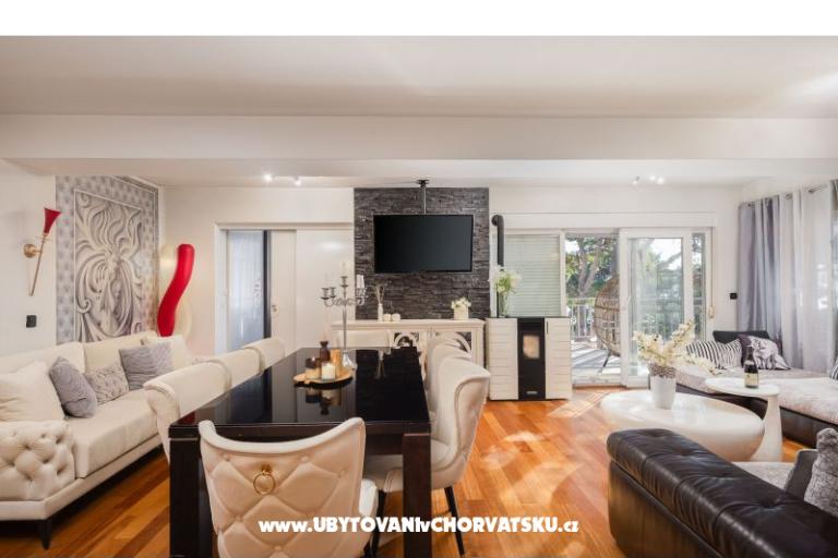 Apartmány Romilda, by the beach – foto 9