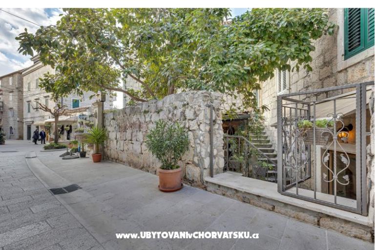 Luxury Izby Palace B&B – foto 4