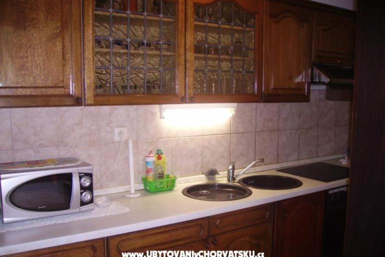 Apartmány Jelaska – foto 11