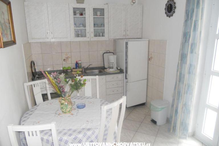 Apartmány Jelaska – foto 3