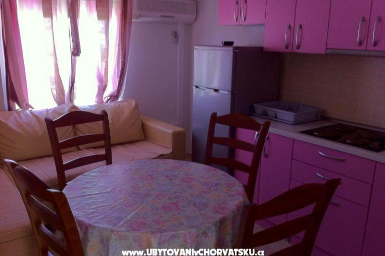 Apartmány Pralija – foto 9