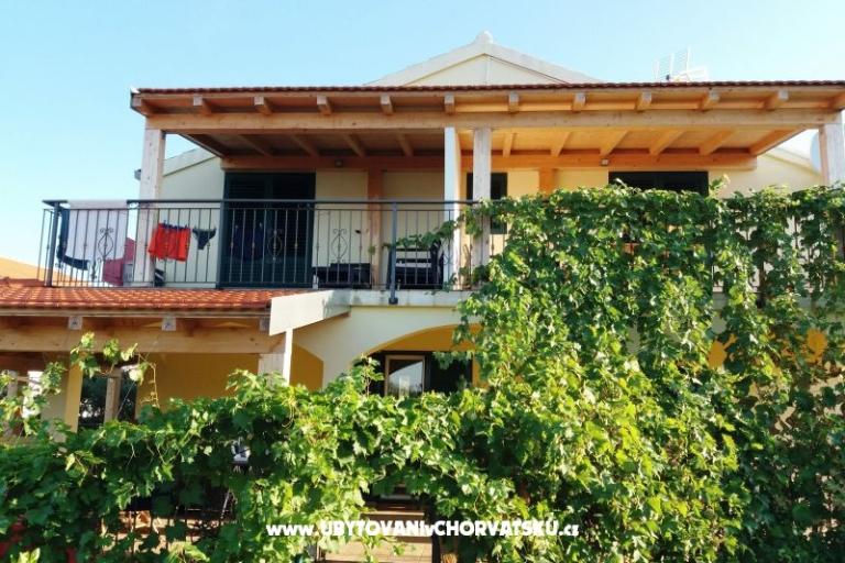 Apartmány Liljana – foto 2