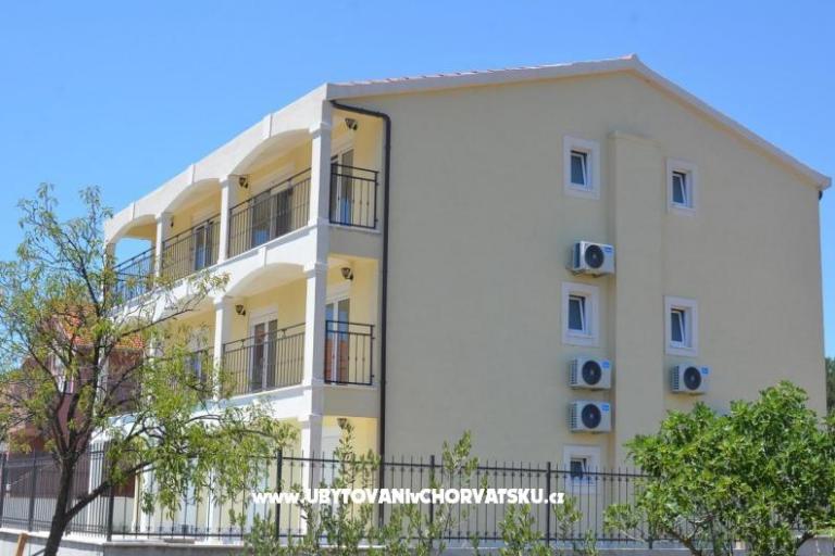 Apartmány Neli – foto 2