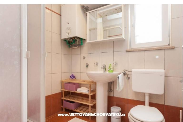 Apartmán Oliva D1 s bazénom – foto 15