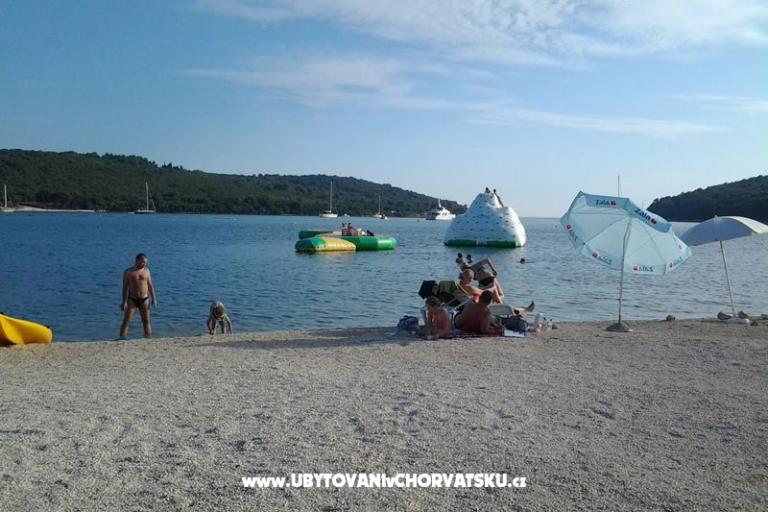 Apartmán Oliva D1 s bazénom – foto 18