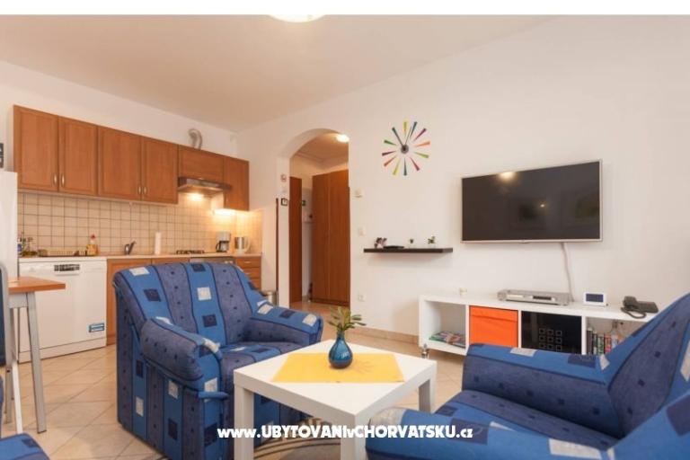 Apartmán Oliva D1 s bazénom – foto 8