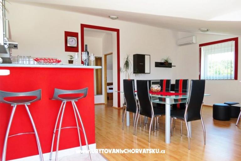 Apartmány Tena – foto 13