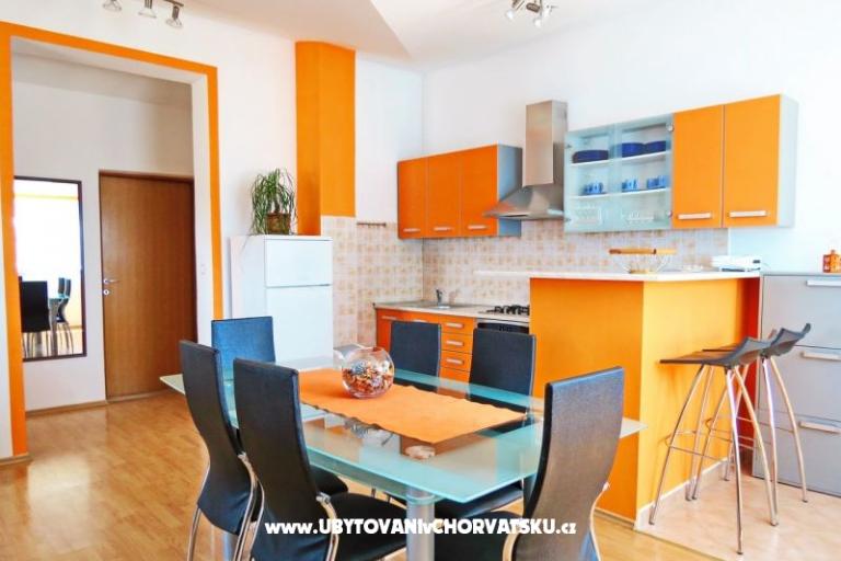 Apartmány Tena – foto 8
