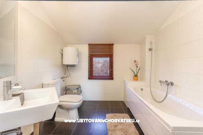 Comtemporary Apartmán – foto 8