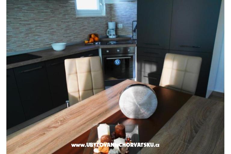 Apartmány AS sa bazenom – foto 23