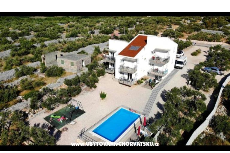 Apartmány AS sa bazenom – foto 3