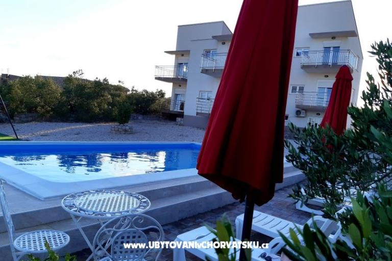 Apartmány AS sa bazenom – foto 7