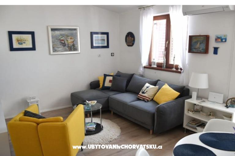 Stara kamena kuca - Apartmán Andrij – foto 14