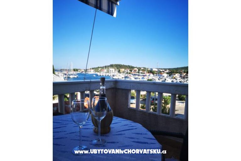 Stara kamena kuca - Apartmán Andrij – foto 16