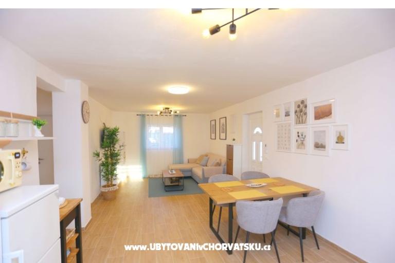 Melia Nin – foto 28