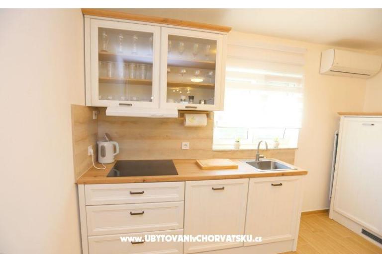 Melia Nin – foto 29