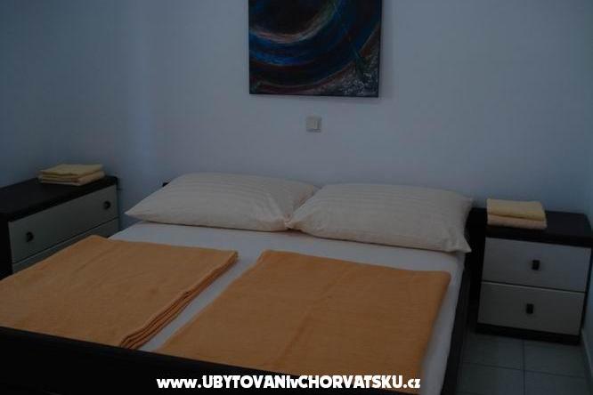 Apartmány Jakišnica – foto 11