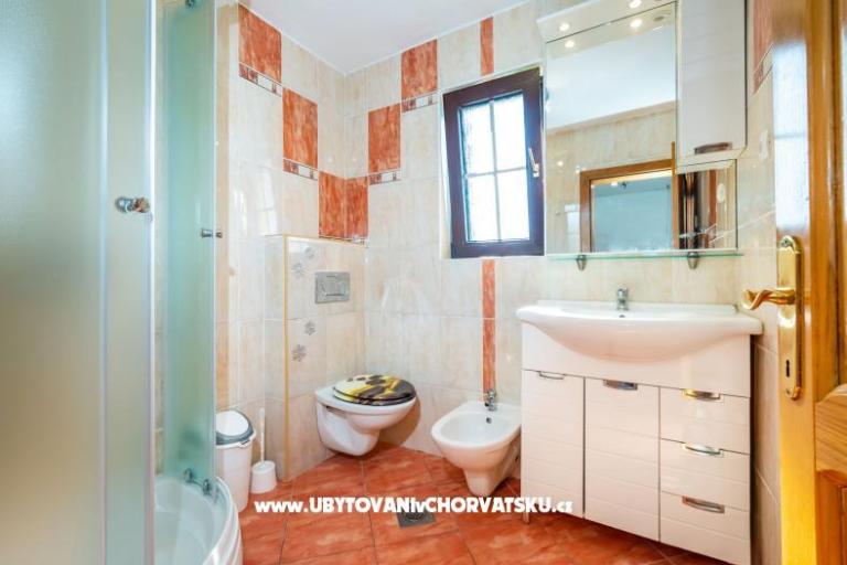 Villa Omra Apartmány – foto 2