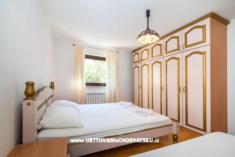 Villa Omra Apartmány – foto 4
