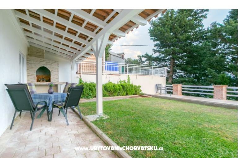 Apartmán Dodo s bazénom – foto 11