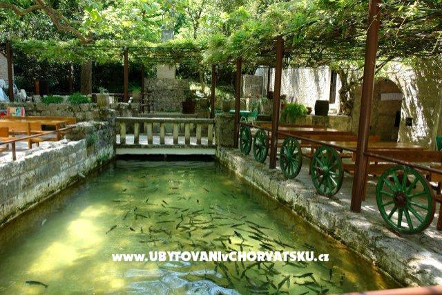 Izby & Restaurant Radmanove mlinic – foto 2