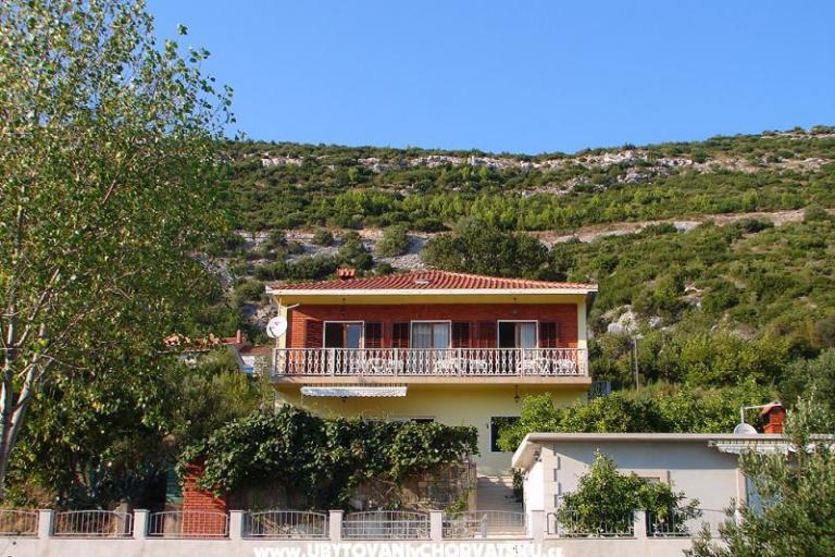 Apartmány Franic – foto 2