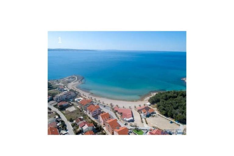 Apartmán s bazénom and jacuzzi – foto 15