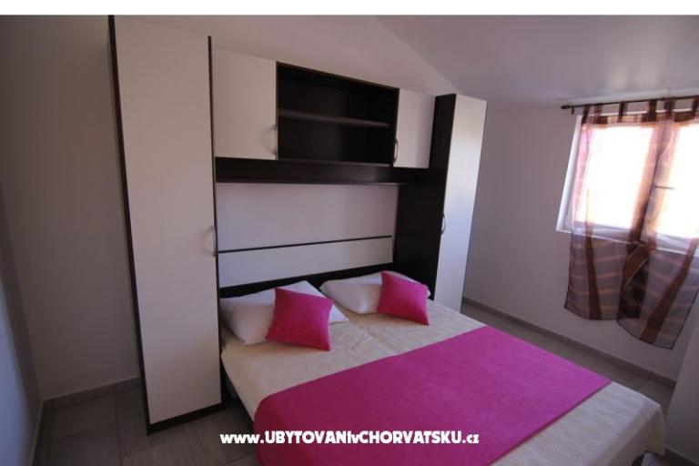 Sea view Apartmánt Dom – foto 16