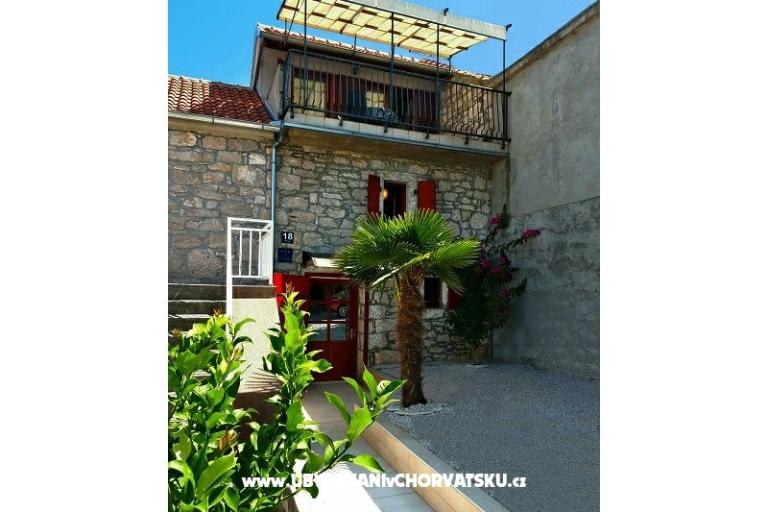 Kamenný dom Porat – foto 2