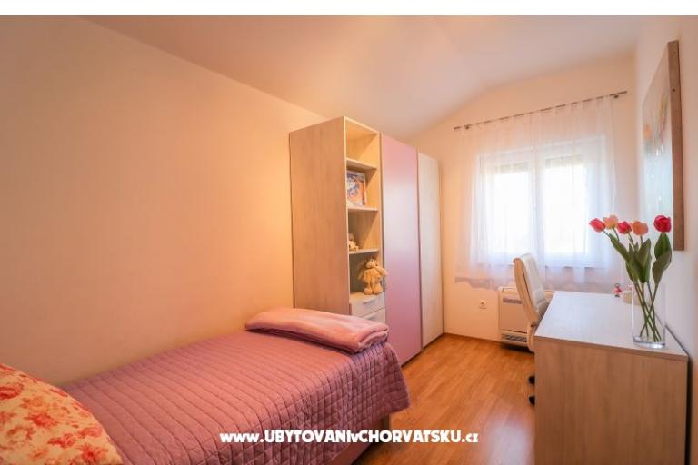  Dom s bazénom - Villa Marijana  – foto 14