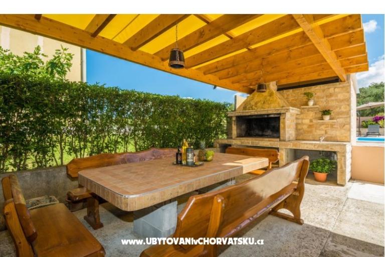  Dom s bazénom - Villa Marijana  – foto 7