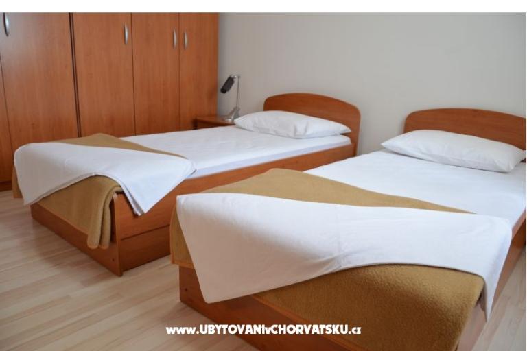 Apartmány Pirovac – foto 10