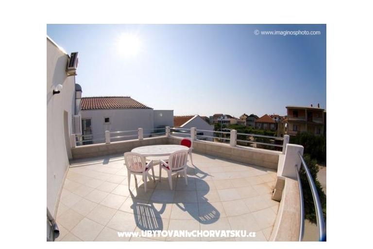 Apartmány Pirovac – foto 15
