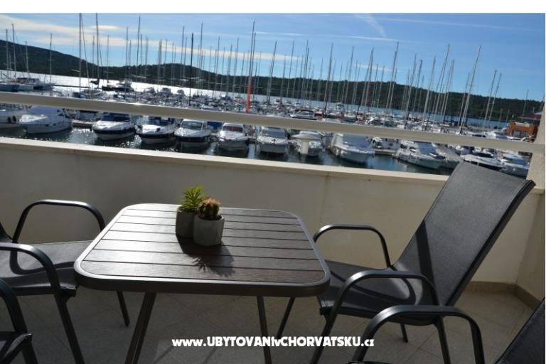 Apartmány Pirovac – foto 17