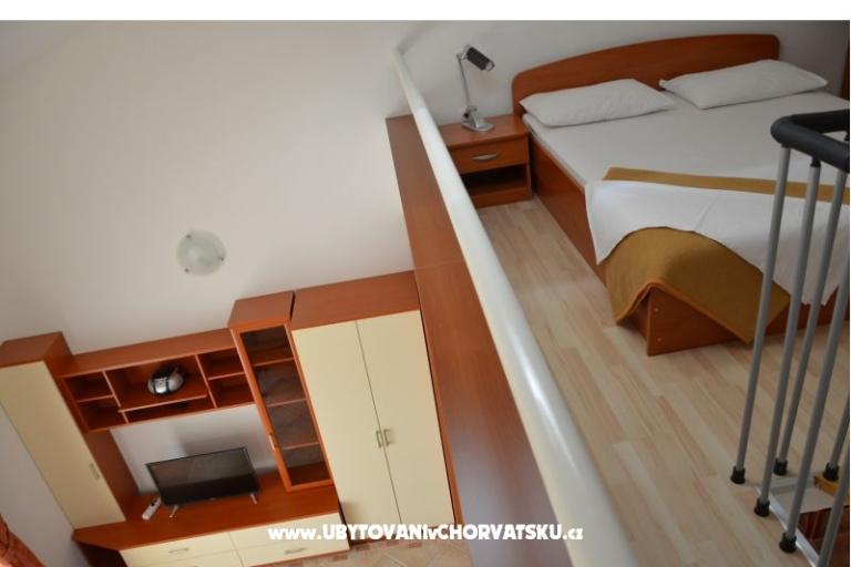 Apartmány Pirovac – foto 2