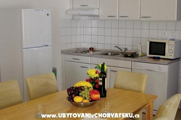 Apartmány Pirovac – foto 4