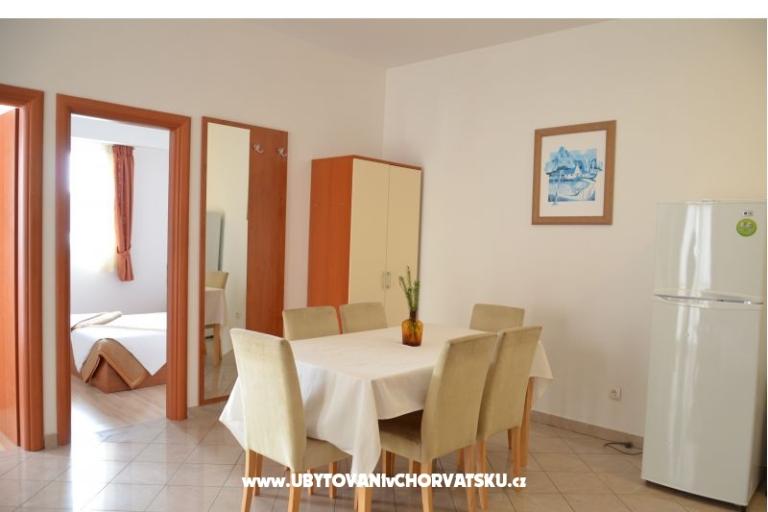Apartmány Pirovac – foto 7