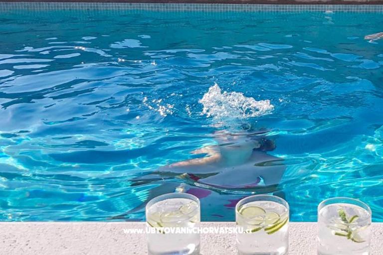 Apartmány Lemon Garden s bazénom – foto 8