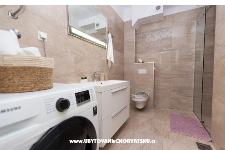 Apartmán lux with garden – foto 15