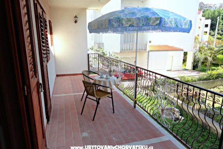 Apartmány Knežević Podstrana – foto 7