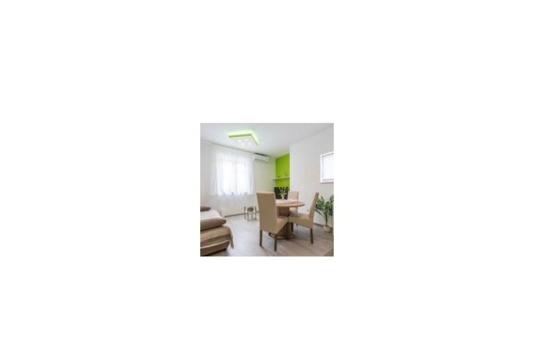 SKY Apartmány – foto 9