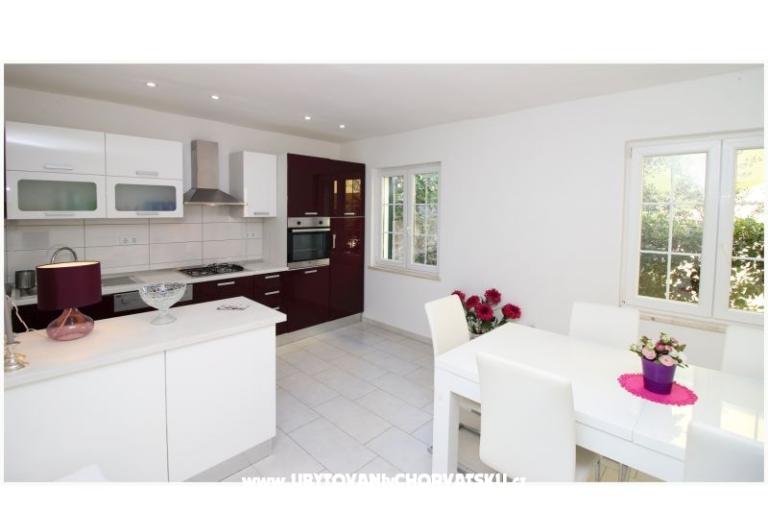Scorpion Apartmány – foto 9