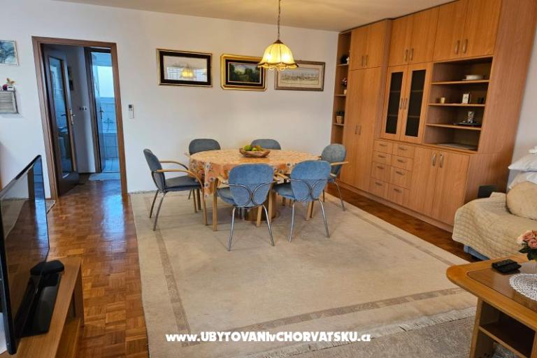 Apartmán uz more i plažu – foto 16