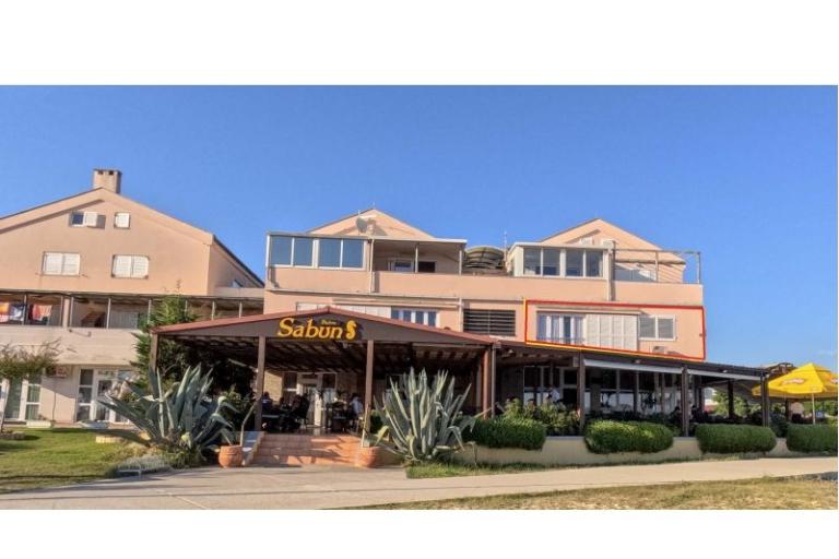 Apartmán uz more i plažu – foto 3