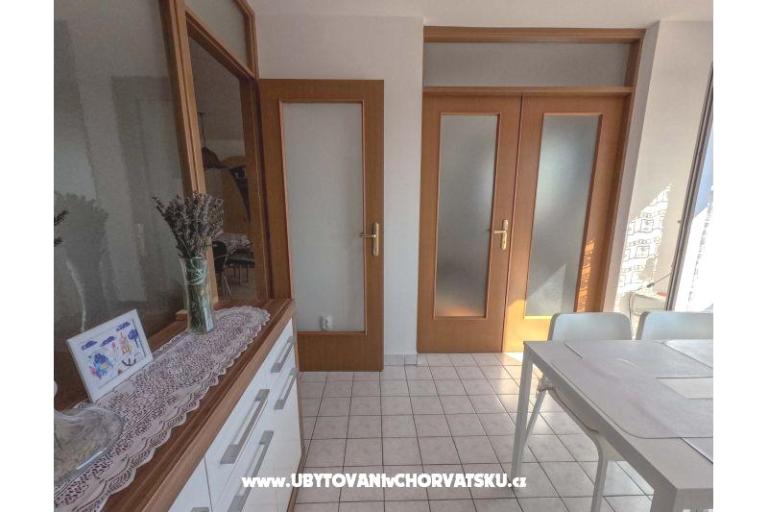 Apartmán uz more i plažu – foto 7