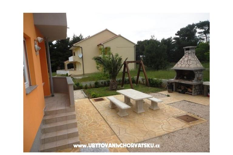 Apartmány Dora – foto 2