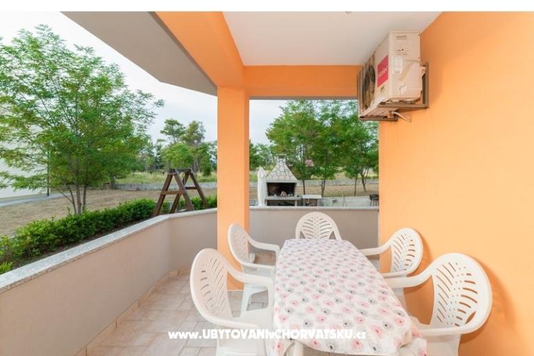 Apartmány Dora – foto 10