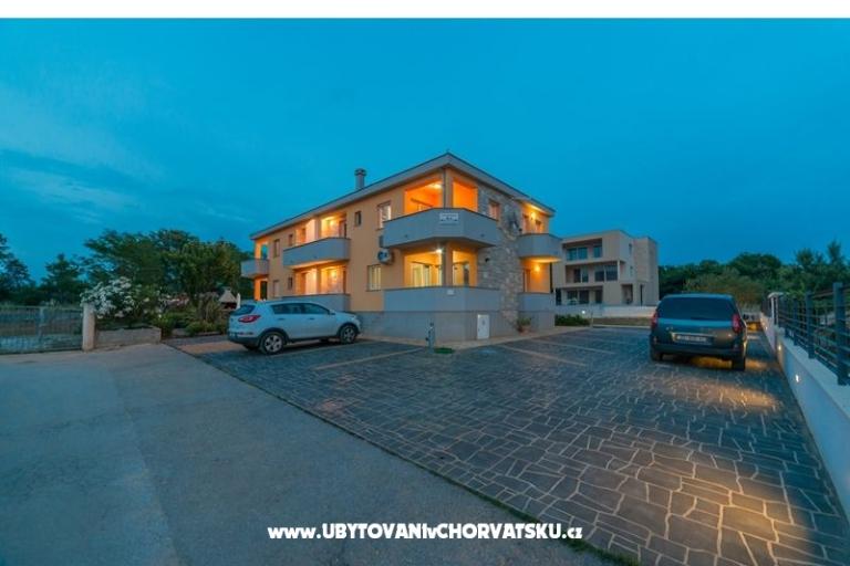 Apartmány Dora – foto 17