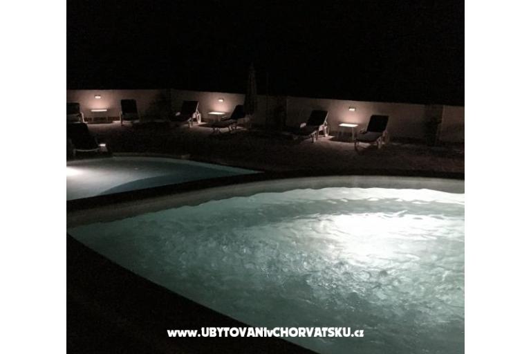 Apartmány s bazénom Štinjan – foto 11